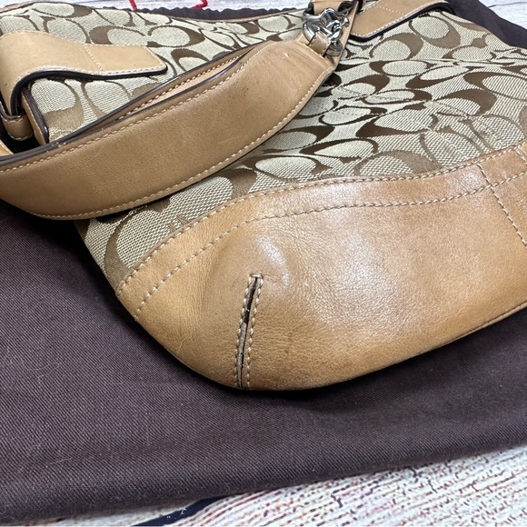 Coach Signature Canvas and Leather Soho 3574 shoulder purse - Picture 15 of 15